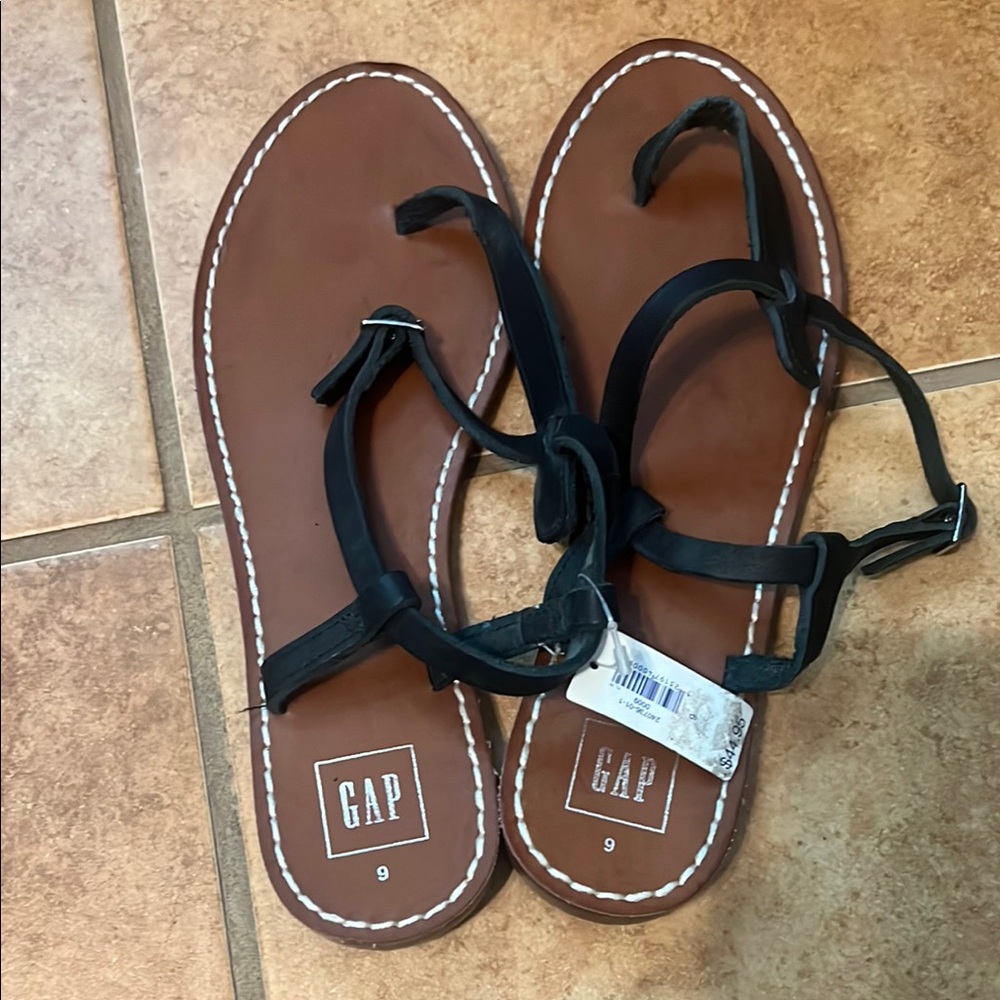 GAP Brown and Black Sandals